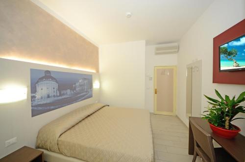 Hotel Lido Mazzini Лоано Екстериор снимка